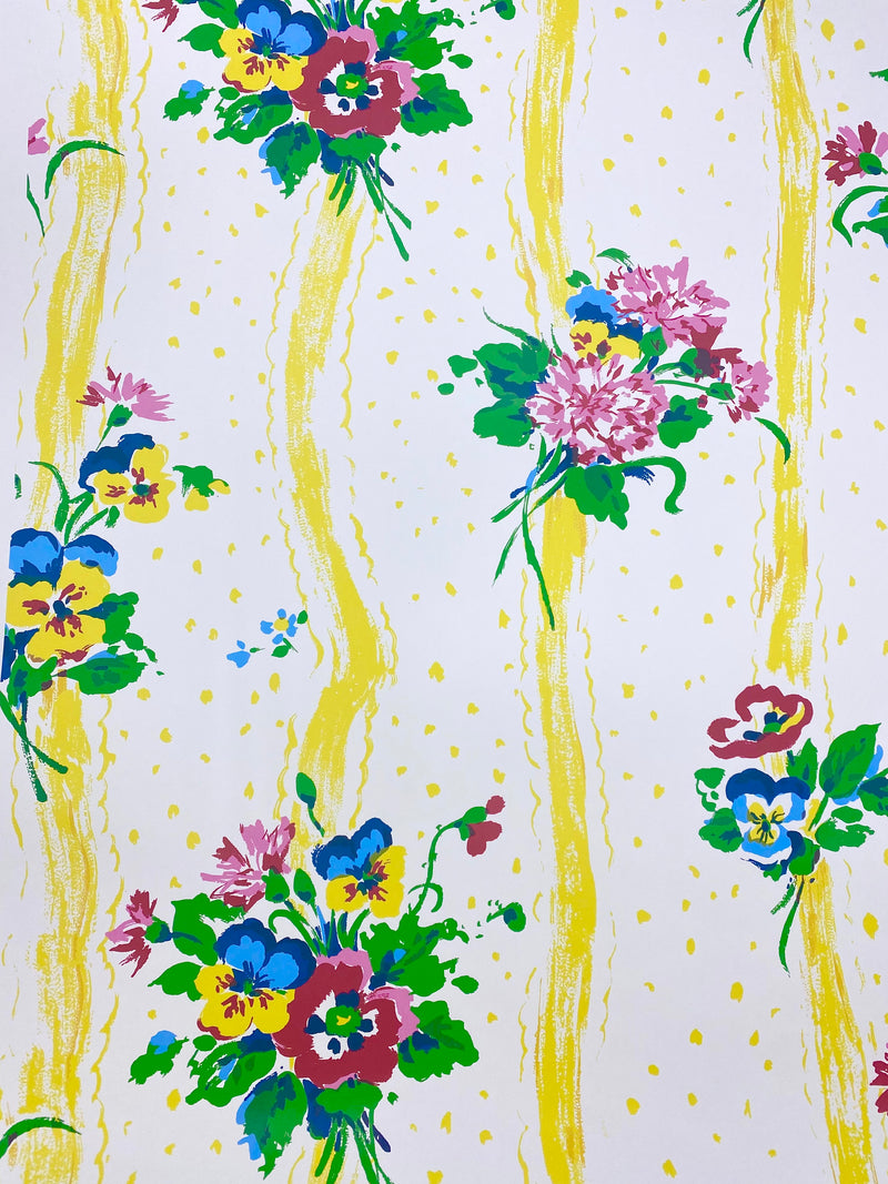 Garden Party - Yellow Wallpaper